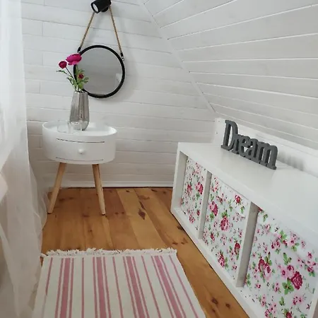 Bajkowy Rosa Na Kaszubach אכסניה *