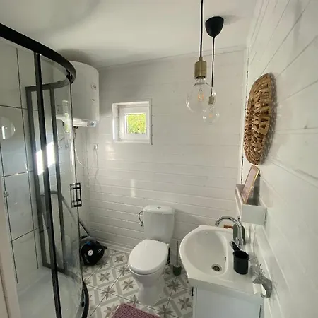 Bajkowy Rosa Na Kaszubach אכסניה Bartoszylas