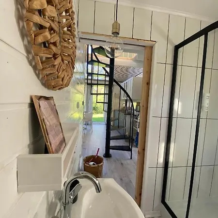 Lodge Bajkowy Rosa Na Kaszubach *