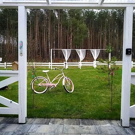 Bajkowy Rosa Na Kaszubach Grzybowo (Pomerania)