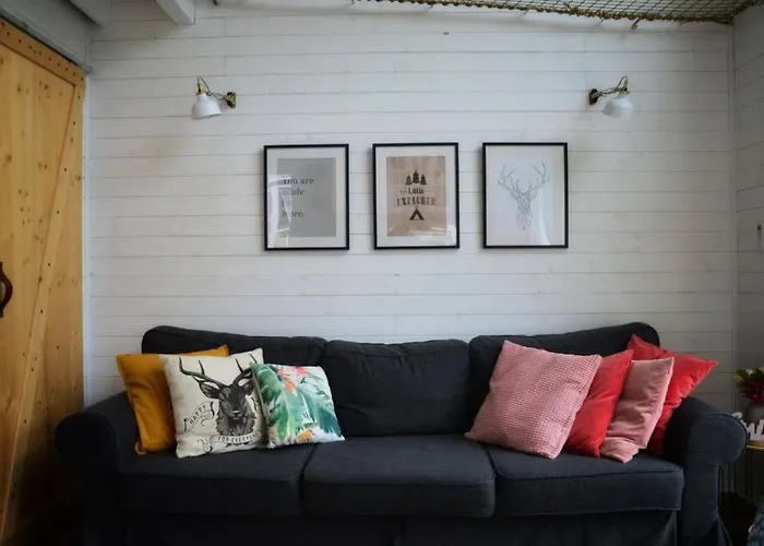 Bajkowy Rosa Na Kaszubach Jaktstuga Bartoszylas