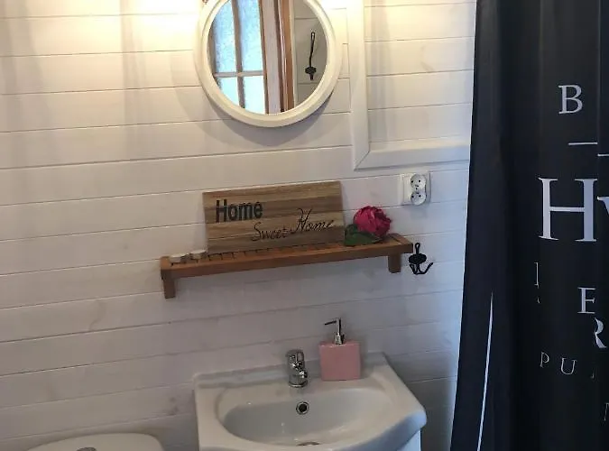 Bajkowy Rosa Na Kaszubach Jaktstuga Bartoszylas