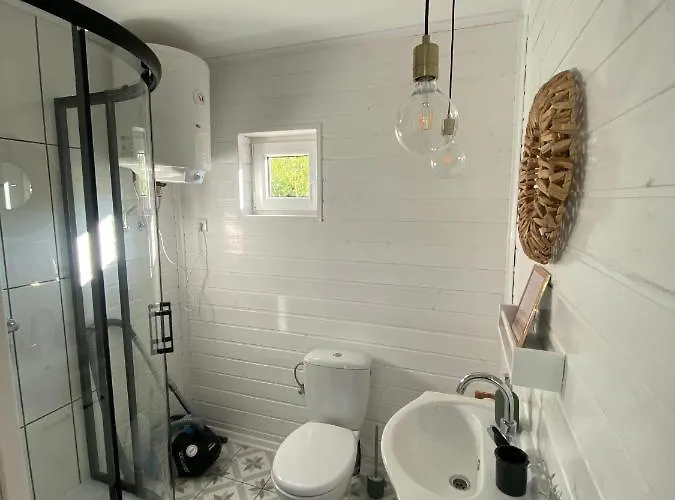 Bajkowy Rosa Na Kaszubach Jaktstuga Bartoszylas